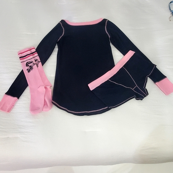 Pajama Set Juniors Large Graphic Birthday Christmas Gift - Picture 6 of 16